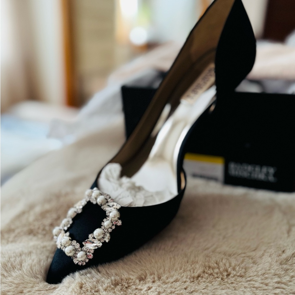Badgley Mischka Black Heels with Embellished Toe